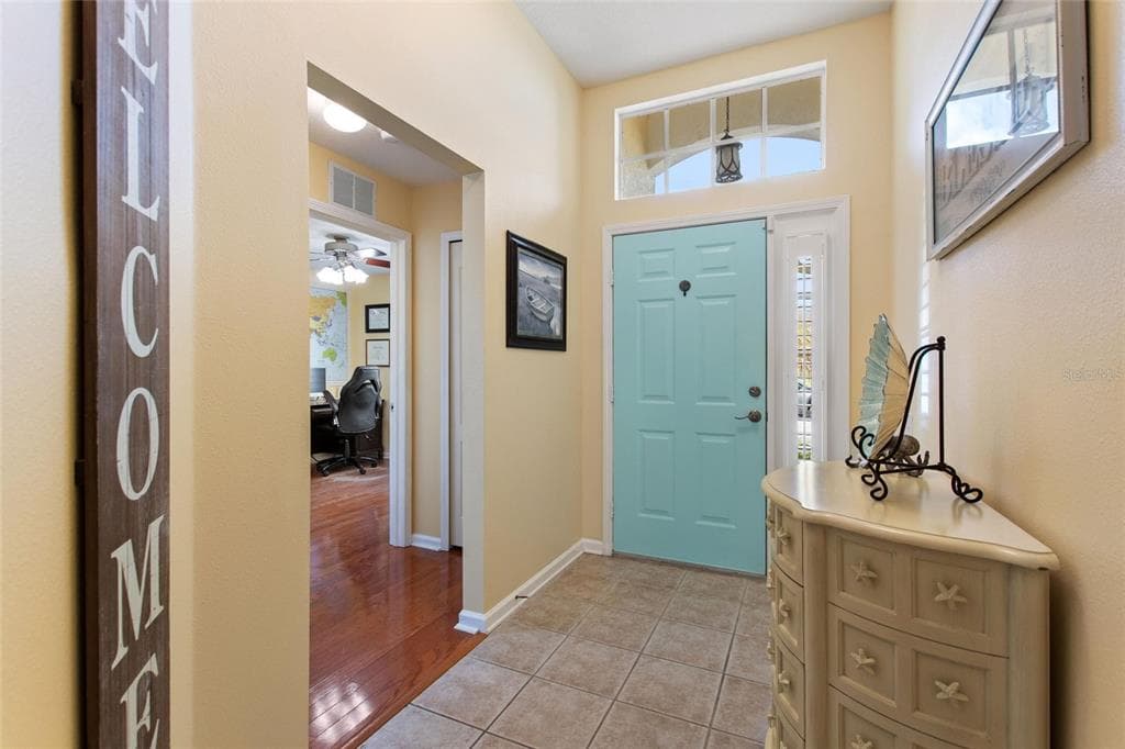 5306 LOOKOUT PASS, WESLEY CHAPEL, FL 33544 photo 2