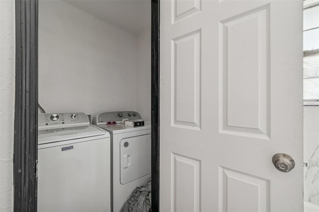 2402 CASSELL Street, TAMPA, FL 33605 photo 3