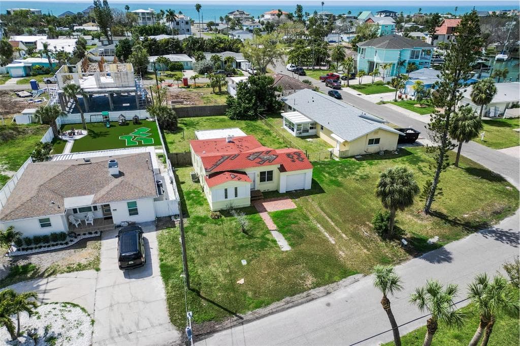 15822 Redington Drive, Redington Beach, FL, 33708