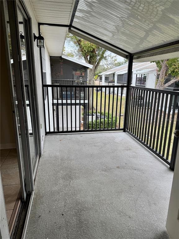 3819 OAK DRIVE Unit I42, TAMPA, FL 33611 photo 3