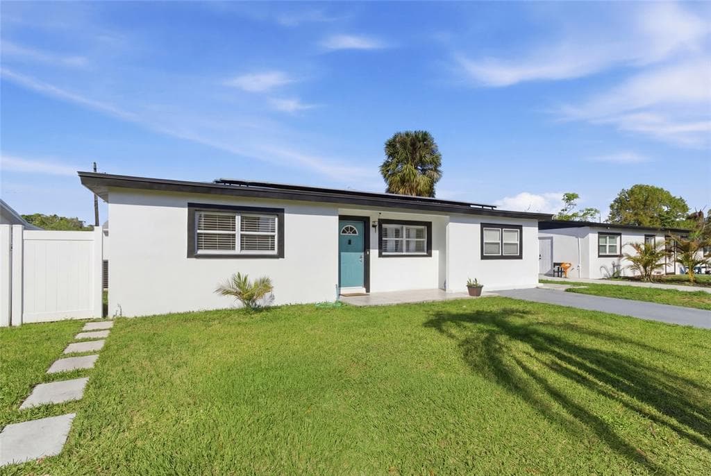 4930 ELDORADO Drive, TAMPA, FL 33615 photo 3