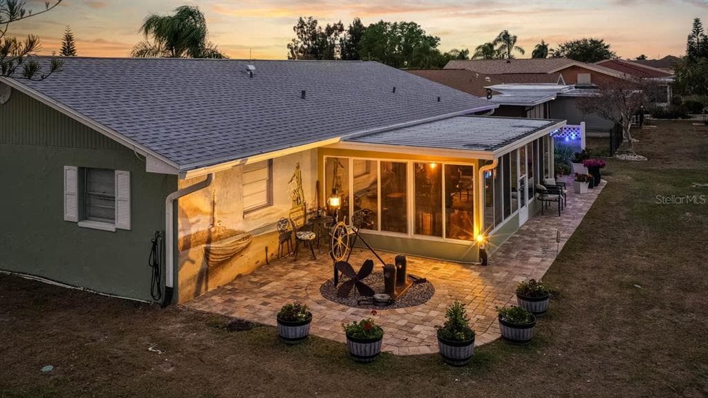 1728 COCO PALM CIRCLE, SUN CITY CENTER, FL 33573 photo 3