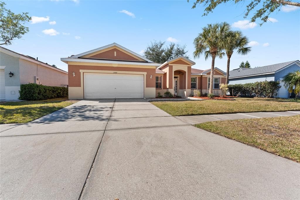 11709 HOLLY CREEK DRIVE, RIVERVIEW, FL 33569 photo 5