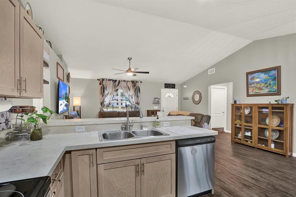 2803 REAGAN STREET, INVERNESS, FL 34453 photo 5