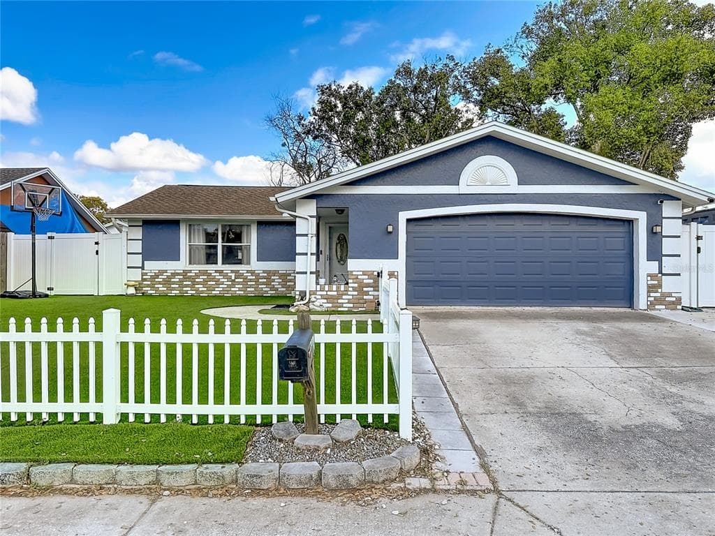 9430 PALM AVENUE, PORT RICHEY, FL 34668