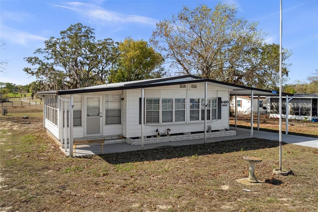 8430 HIGHPOINT Boulevard, BROOKSVILLE, FL 34613 photo 2