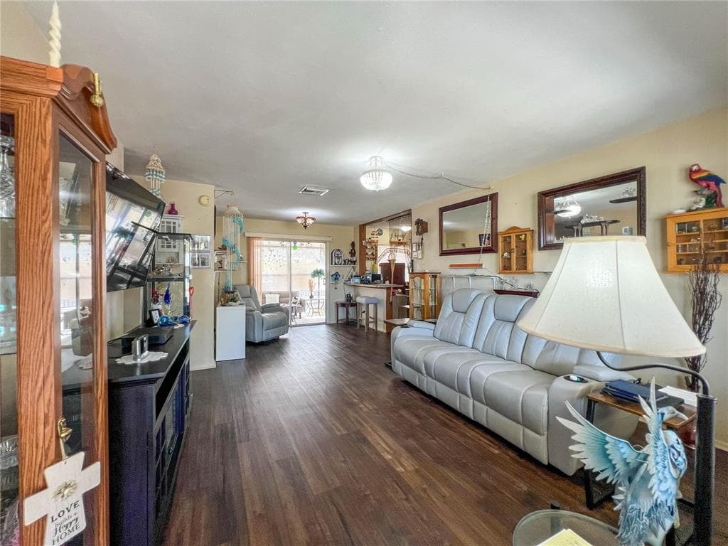 8535 108TH STREET, SEMINOLE, FL 33772 photo 5