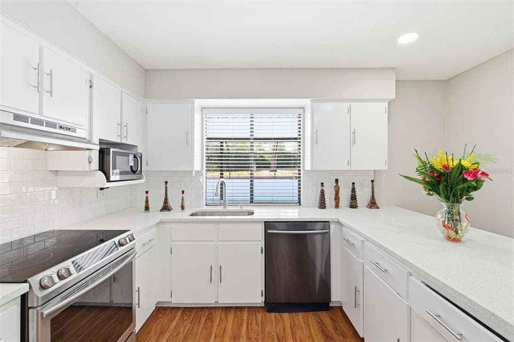 5355 TANNER Road, SPRING HILL, FL 34609 photo 5