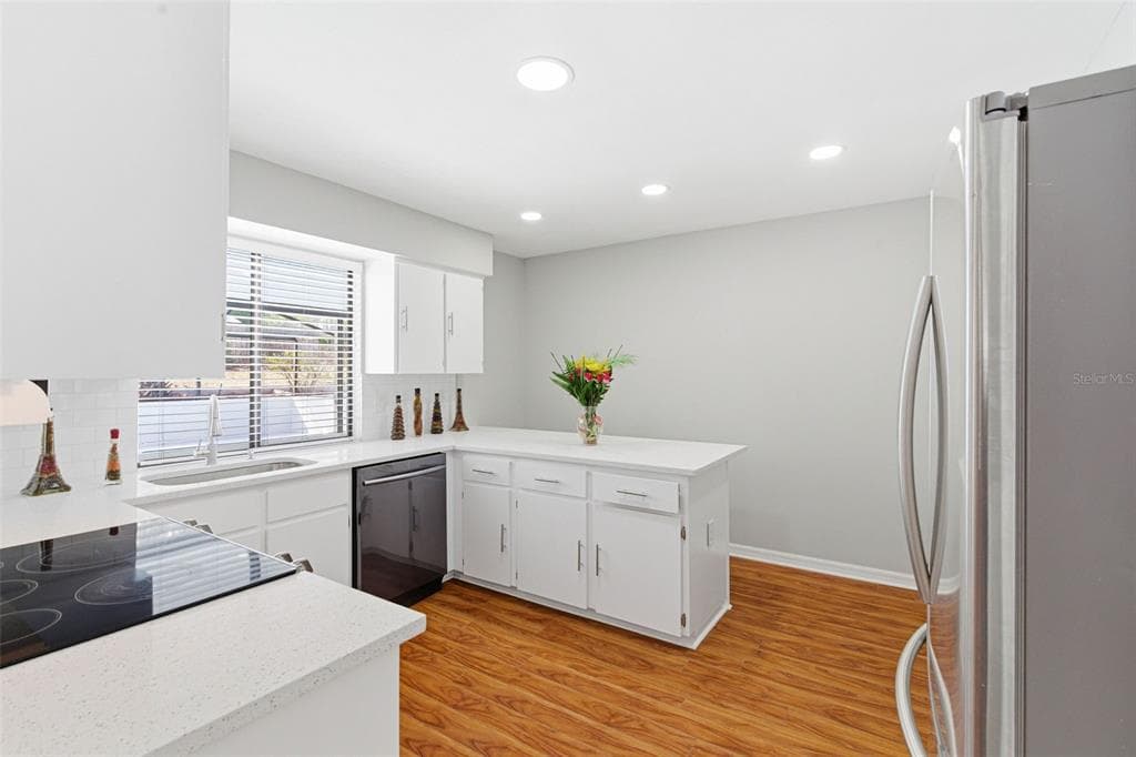 5355 TANNER Road, SPRING HILL, FL 34609 photo 4