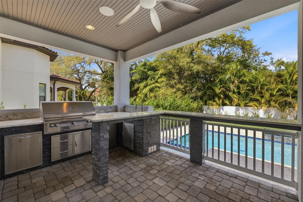 4615 SUNSET BOULEVARD, TAMPA, FL 33629 photo 5