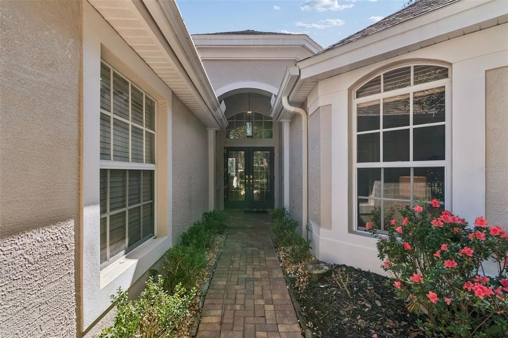 10413 APPLECROSS LANE, TAMPA, FL 33626 photo 2