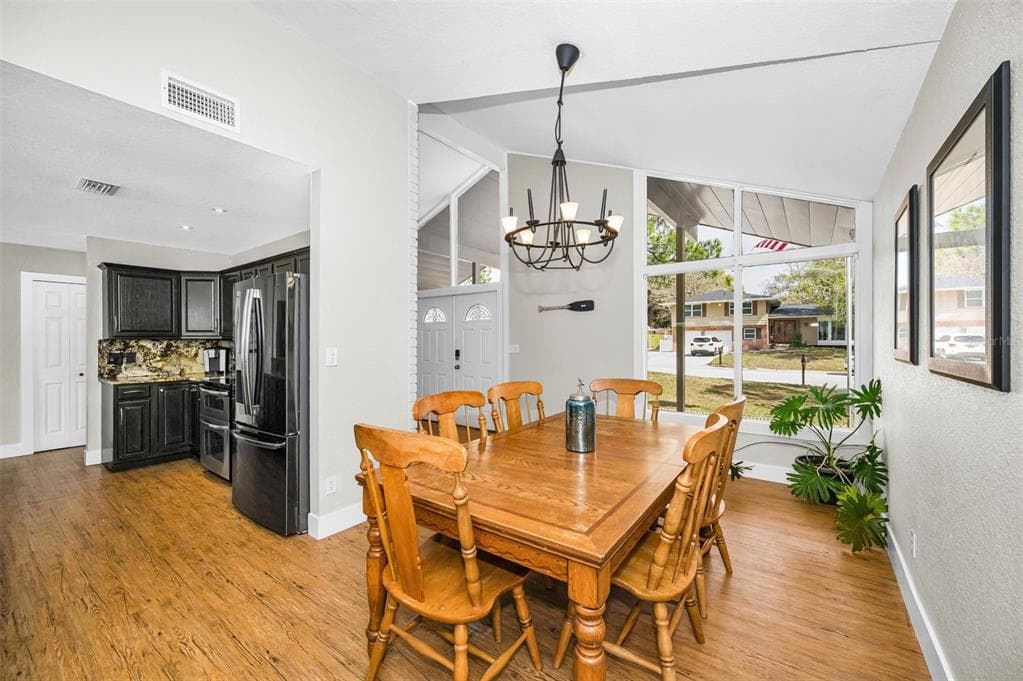 7692 132ND WAY, SEMINOLE, FL 33776 photo 5