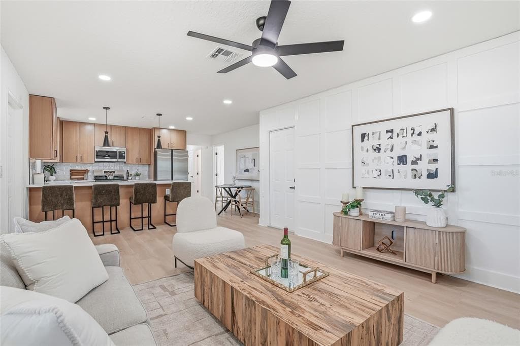 1339 35TH Street, Street PETERSBURG, FL 33713 photo 4