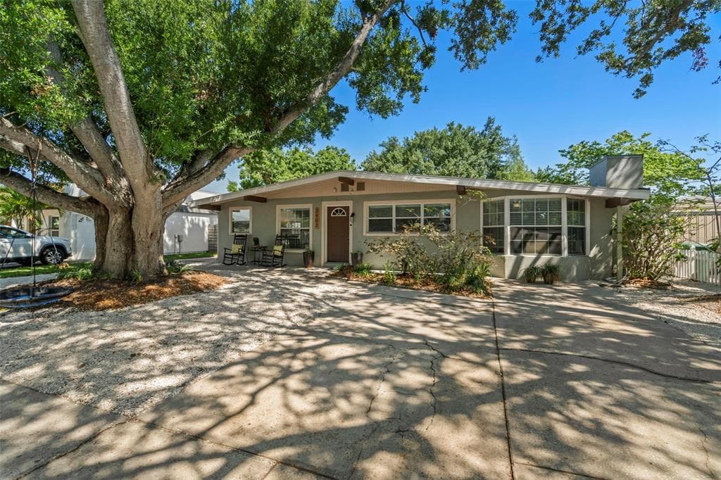 2903 PAXTON, TAMPA, FL 33611 photo 2