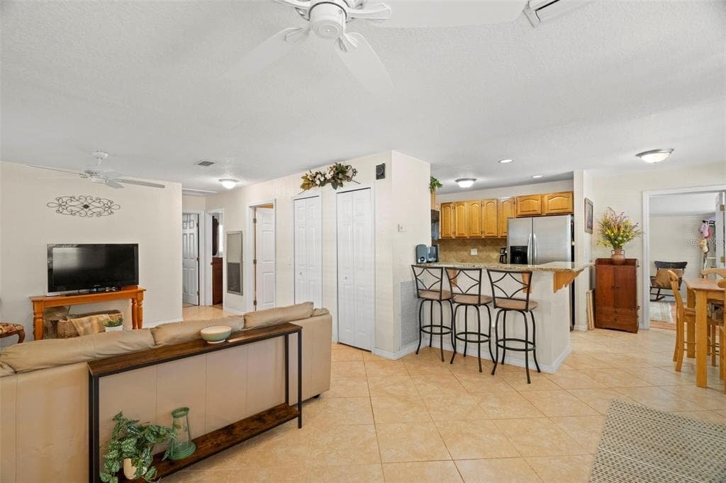 2903 PAXTON, TAMPA, FL 33611 photo 4