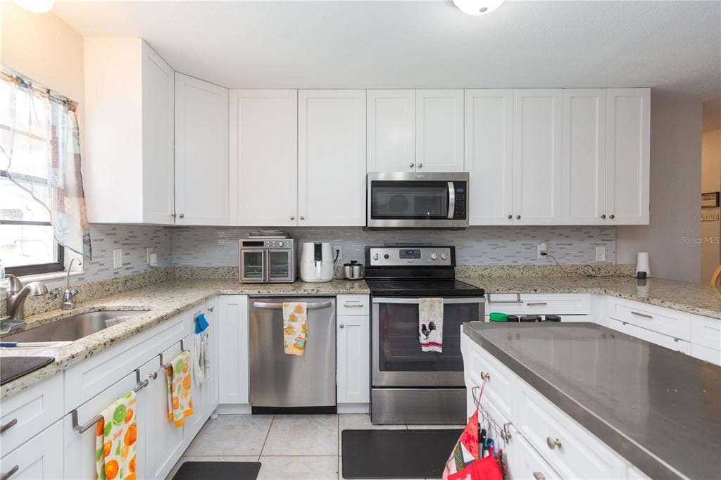 4101 COATS ROAD, ZEPHYRHILLS, FL 33541 photo 4