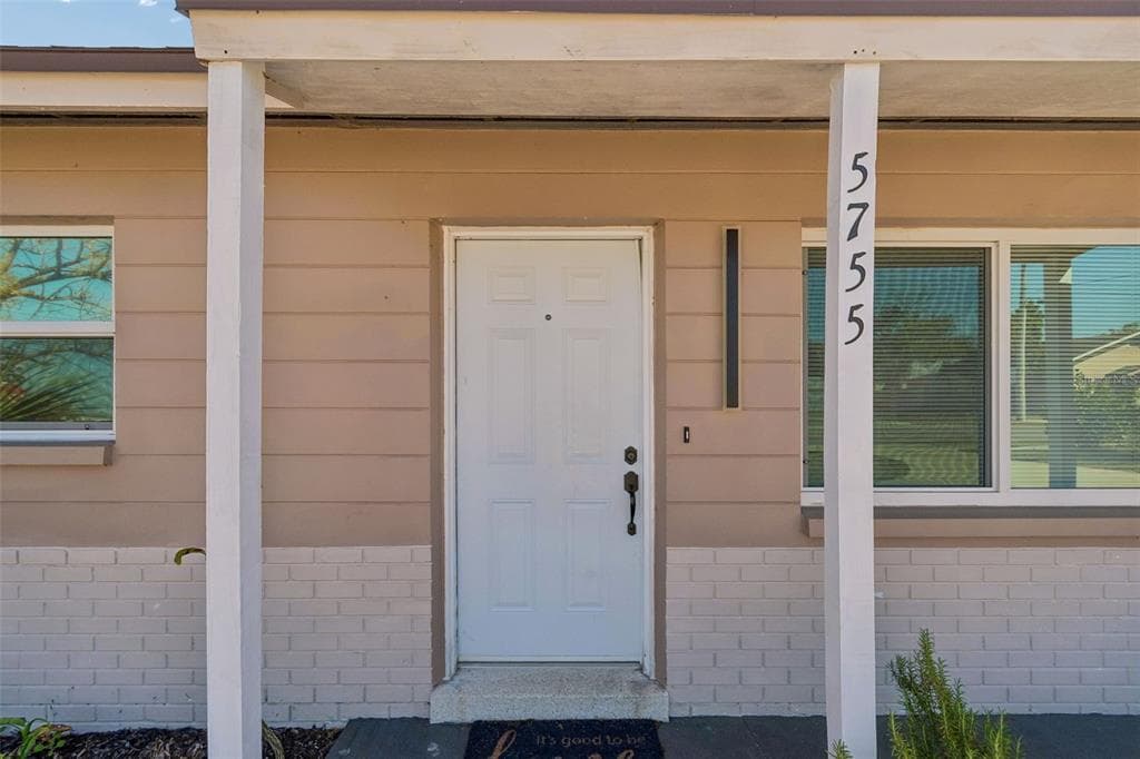 5755 43RD Street, Street PETERSBURG, FL 33714 photo 5