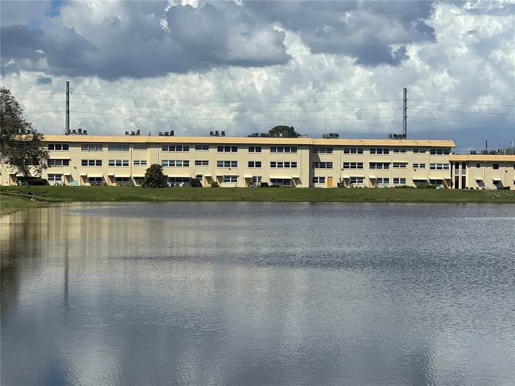 3850 13TH AVENUE, Unit# 212, ST PETERSBURG, FL, 33713