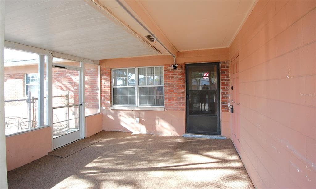 11723 127TH AVENUE, LARGO, FL 33778 photo 2