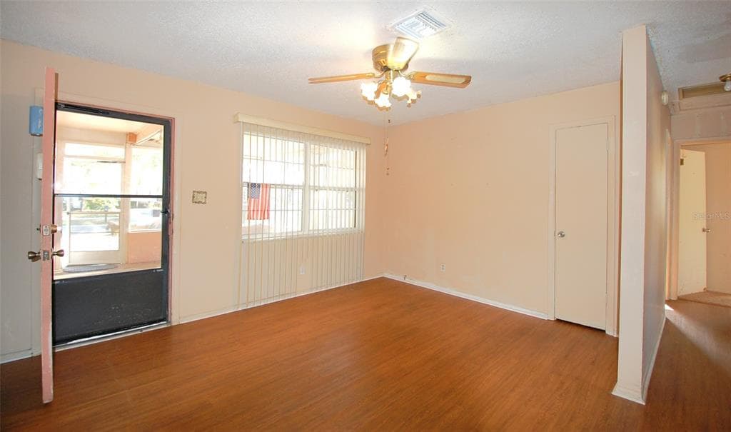 11723 127TH AVENUE, LARGO, FL 33778 photo 5