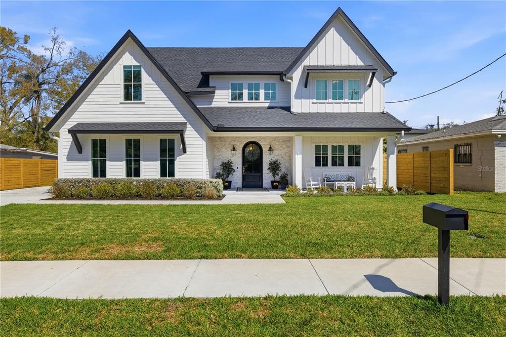 807 WEST STREET, TAMPA, FL, 33602