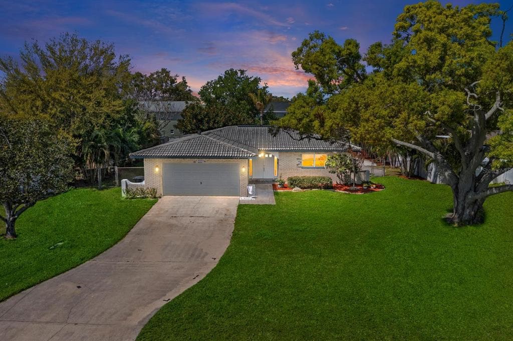 4540 BAYSHORE BOULEVARD, ST PETERSBURG, FL, 33703