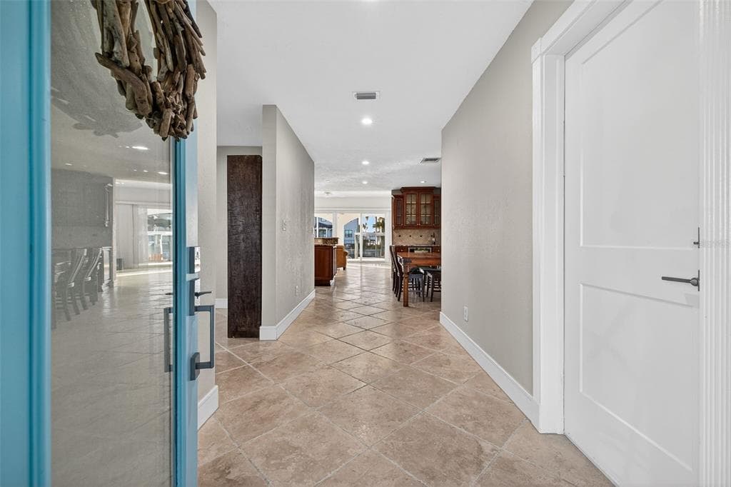 1967 IA Avenue, Street PETERSBURG, FL 33703 photo 5