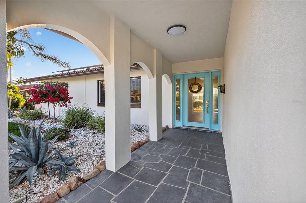 1967 IA Avenue, Street PETERSBURG, FL 33703 photo 4