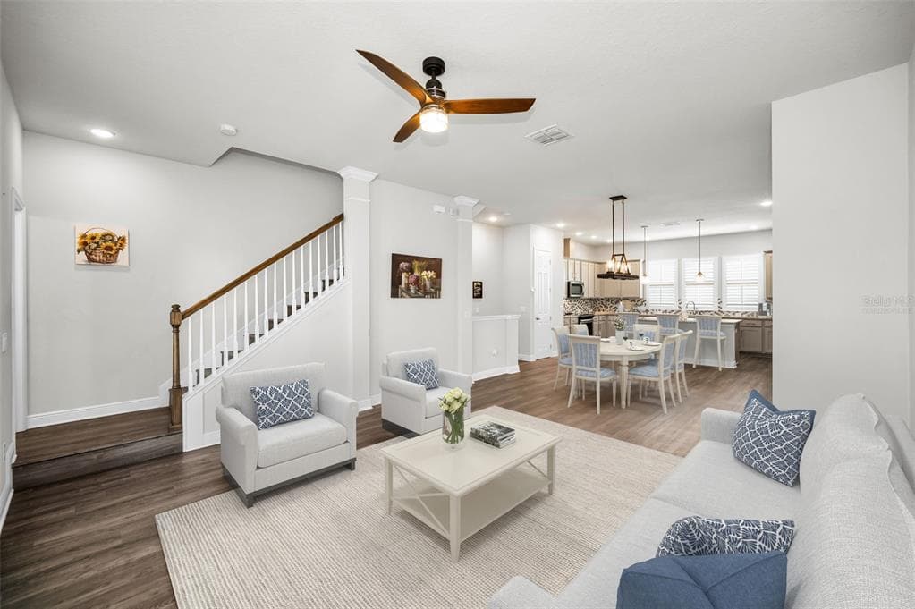 9589 CAVENDISH Drive, TAMPA, FL 33626 photo 3