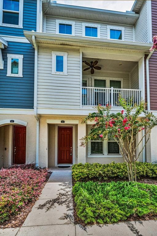 9589 CAVENDISH Drive, TAMPA, FL 33626