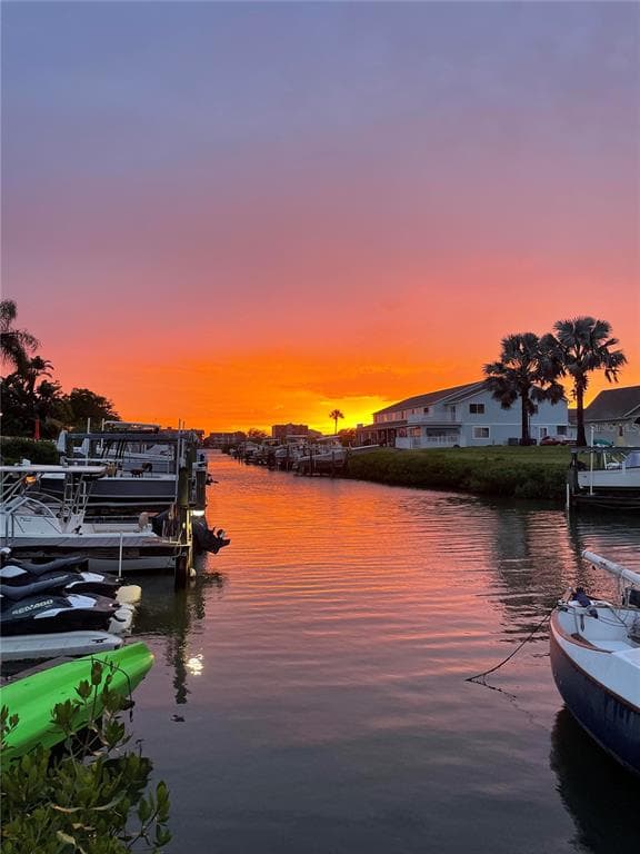 9342 TRADEWINDS AVENUE, SEMINOLE, FL, 33776 photo 2