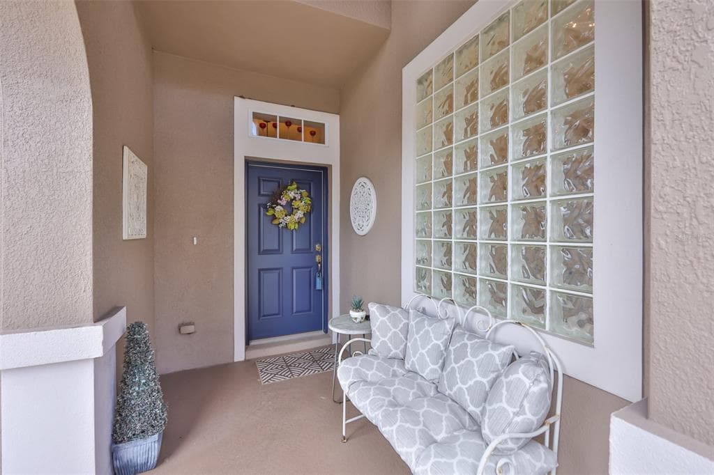 1049 REGAL MANOR WAY, SUN CITY CENTER, FL 33573 photo 4