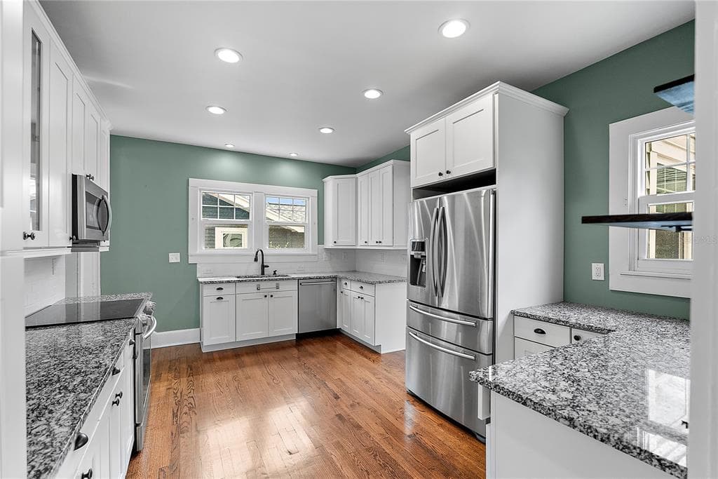 134 22ND AVENUE, ST PETERSBURG, FL, 33704 photo 3