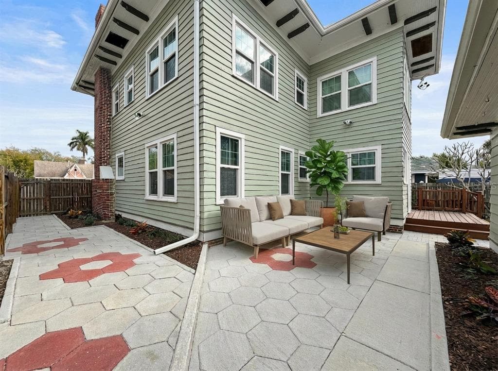 134 22ND AVENUE, ST PETERSBURG, FL, 33704 photo 4