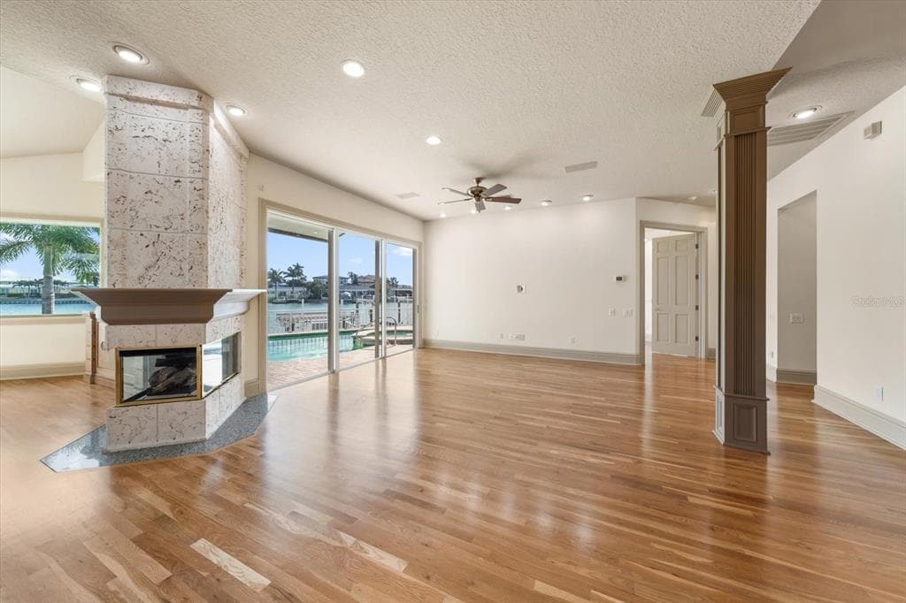 2247 DONATO DRIVE, BELLEAIR BEACH, FL 33786 photo 5