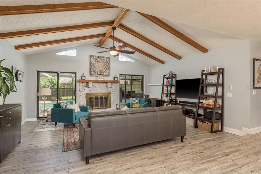 2830 VALENCIA Lane, PALM HARBOR, FL 34684 photo 4