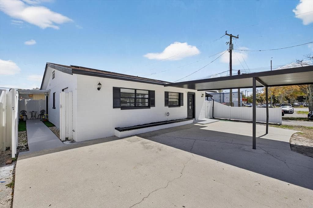 5407 ROSEMONT AVENUE, TAMPA, FL 33614 photo 2