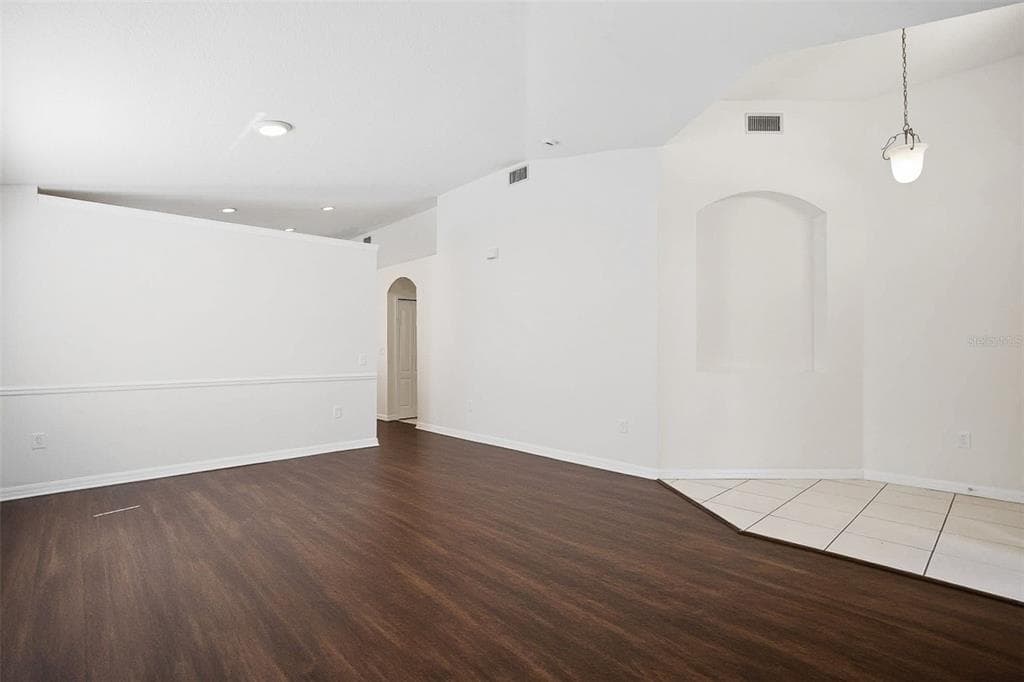 1012 CRISTELLE JEAN DRIVE, RUSKIN, FL 33570 photo 4