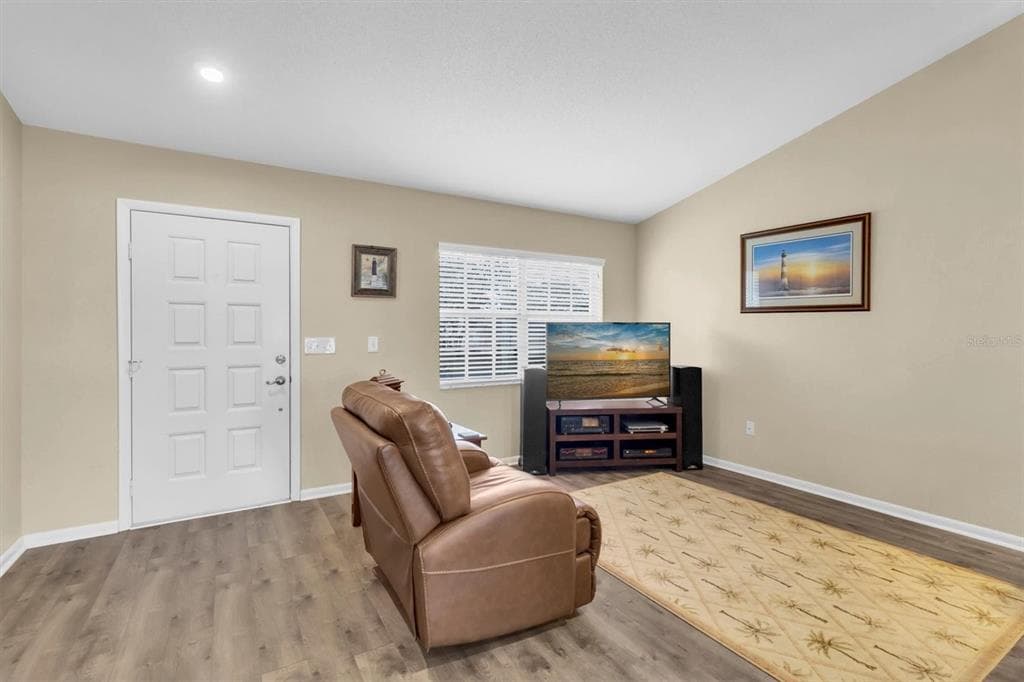 5284 HANFORD Avenue, SPRING HILL, FL 34608 photo 4