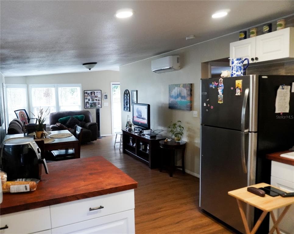 237 MONROE Avenue, BROOKSVILLE, FL 34604 photo 4