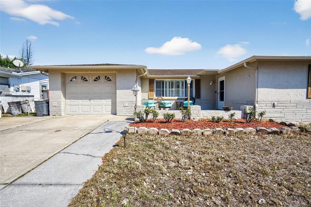 11220 GLOVER Road, PORT RICHEY, FL 34668