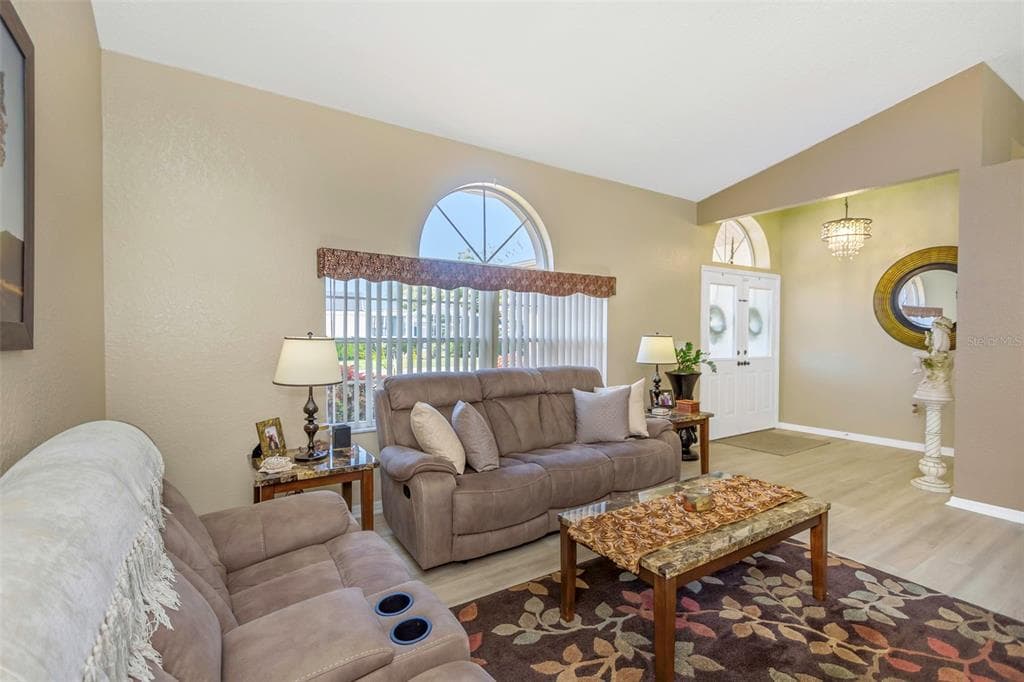 8836 HARGROVE Drive, HUDSON, FL 34667 photo 4