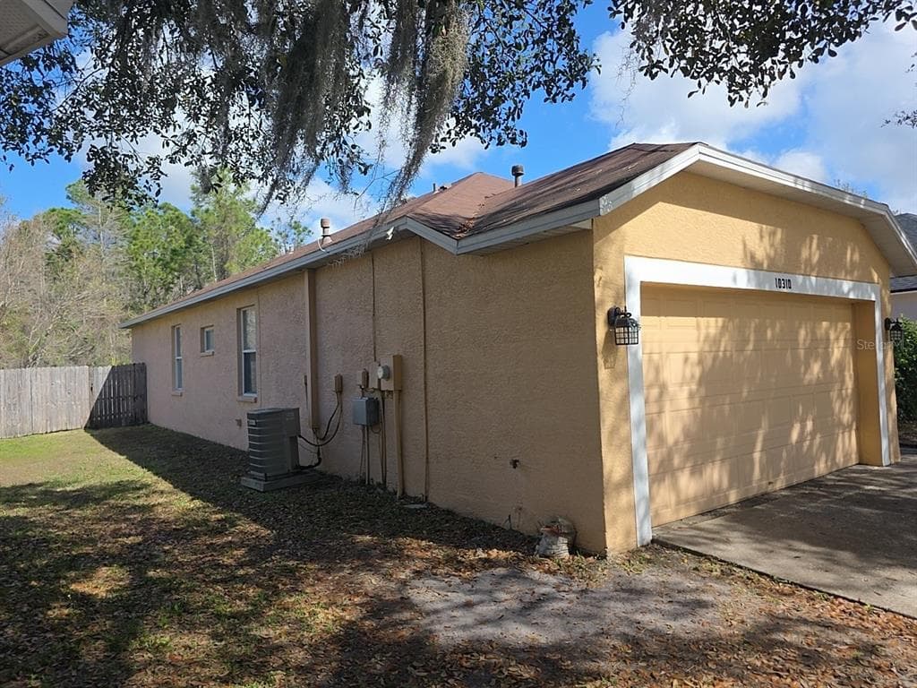 10310 GOLDENBROOK Way, TAMPA, FL 33647 photo 3