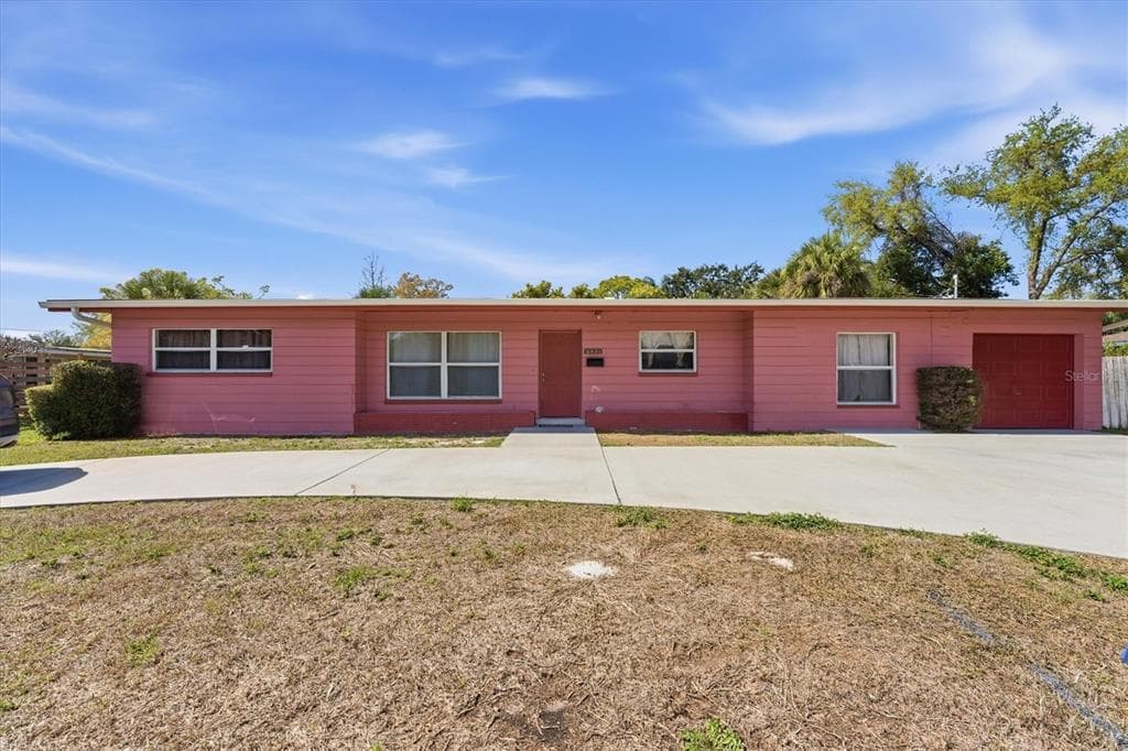 6871 4TH ST, ST PETERSBURG, FL, 33705 photo 2