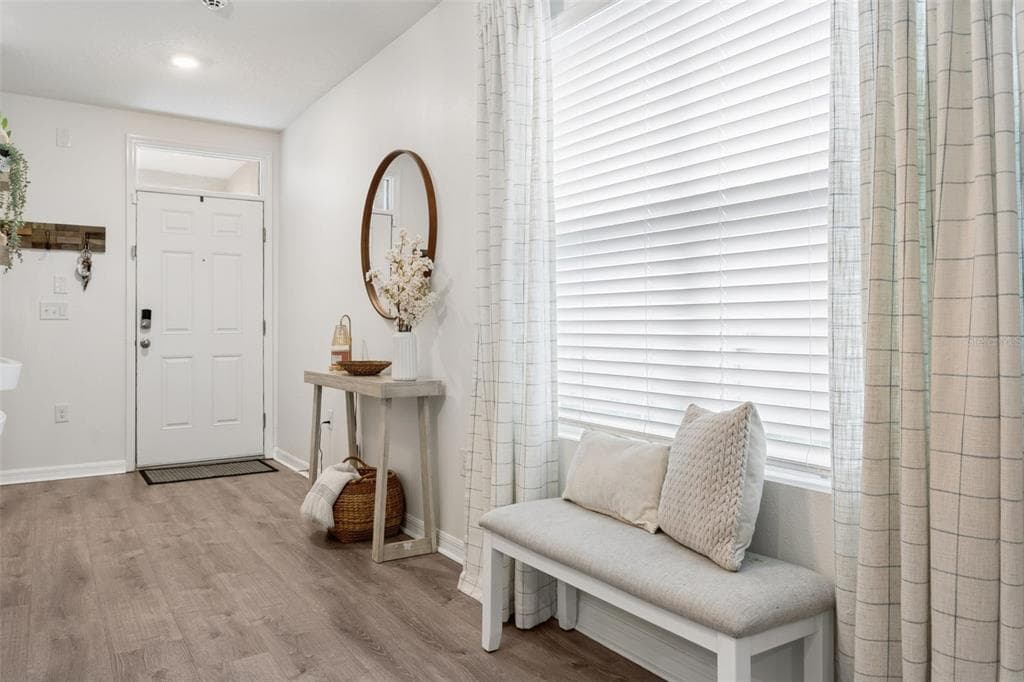 32772 ANSLEY BLOOM Lane, WESLEY CHAPEL, FL 33543 photo 5