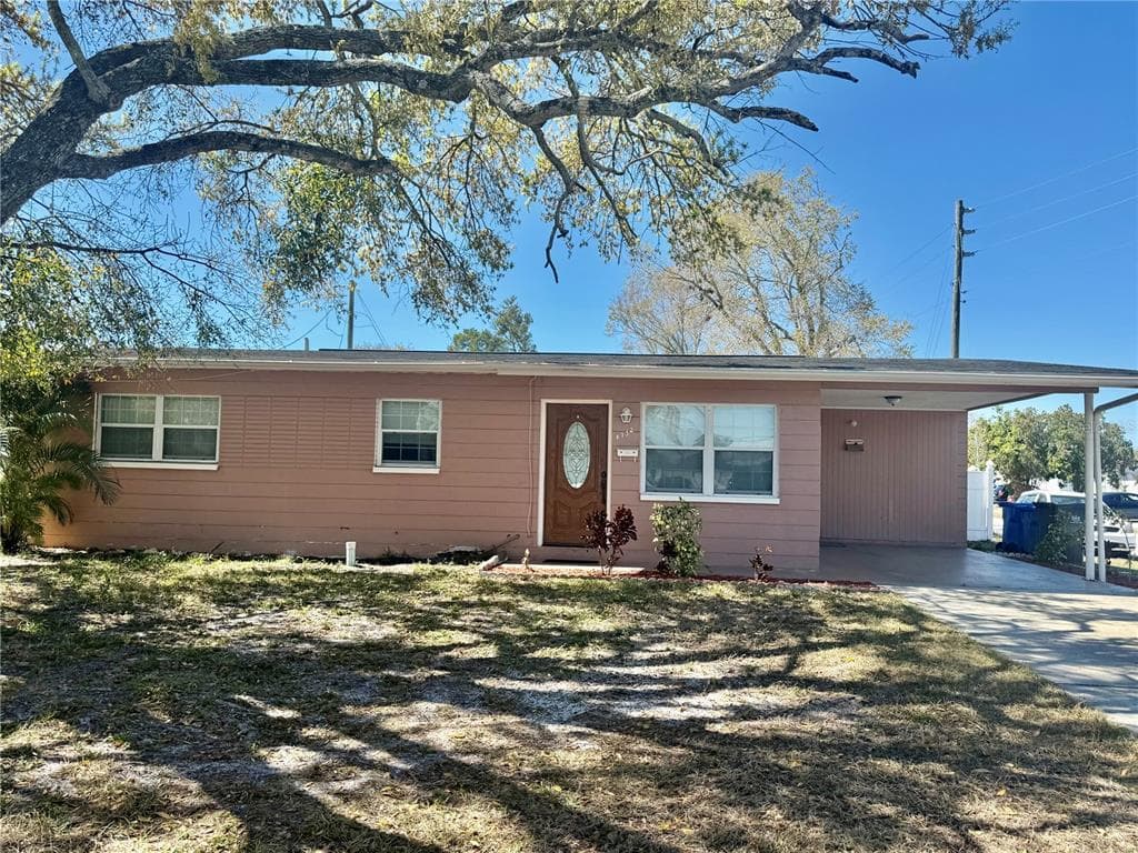 4732 ELDORADO DRIVE, TAMPA, FL 33615