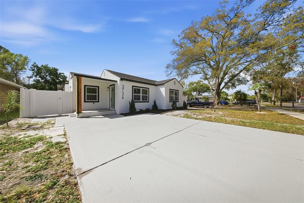 3726 53 AVENUE, Street PETERSBURG, FL 33714 photo 3