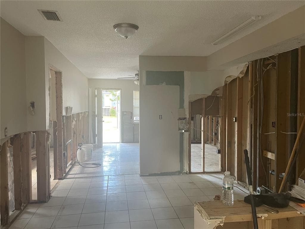 7138 OAKWOOD DRIVE, NEW PORT RICHEY, FL 34652 photo 2