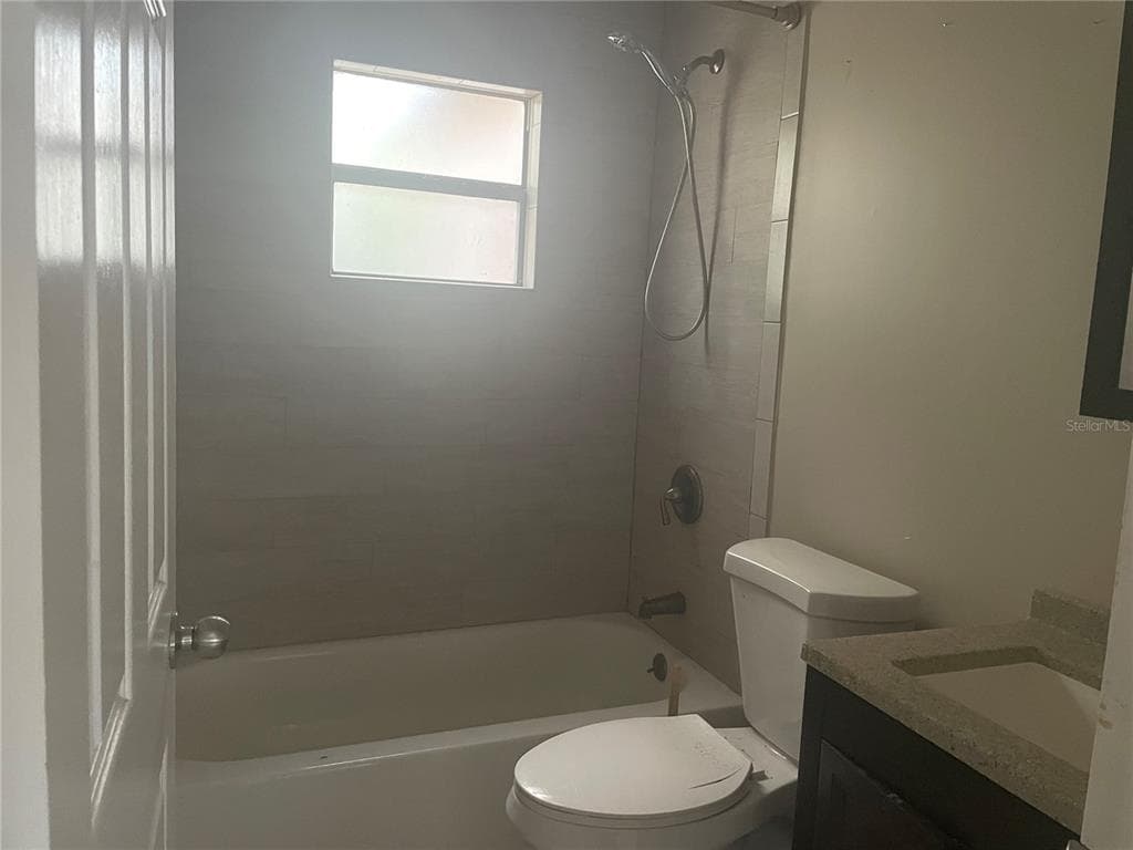 7138 OAKWOOD DRIVE, NEW PORT RICHEY, FL 34652 photo 4