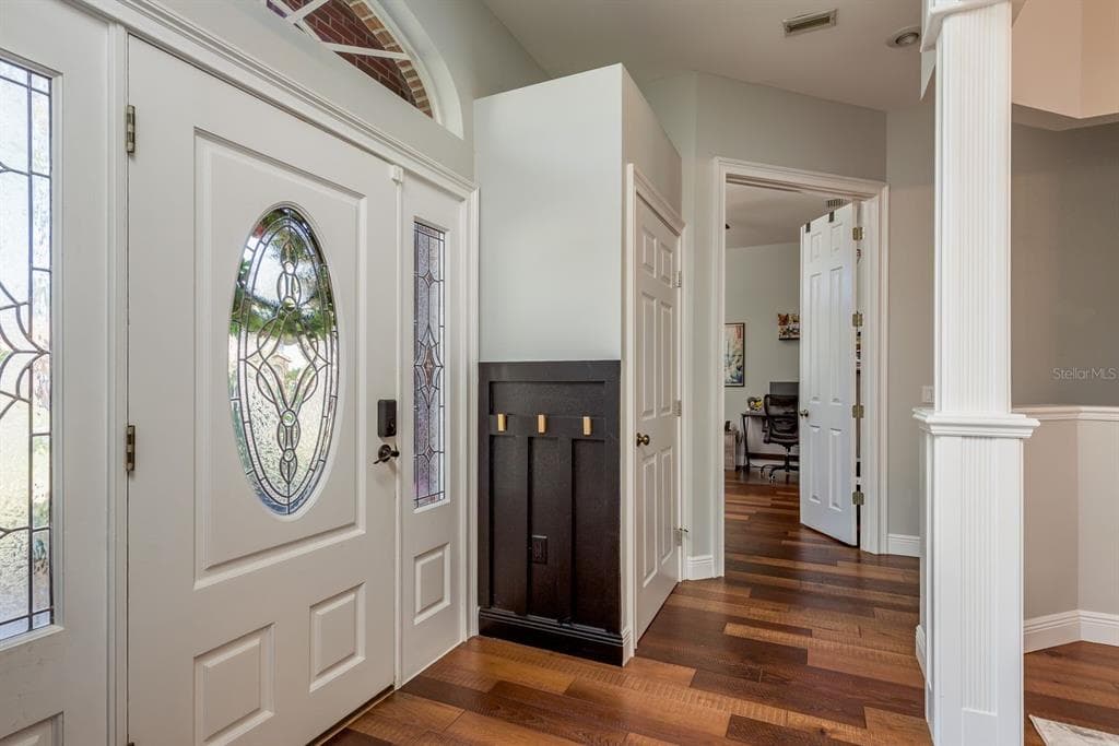 1499 LAKE WOODLANDS PARKWAY, OLDSMAR, FL 34677 photo 5